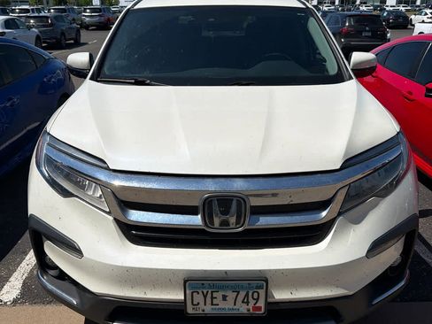Used 2019 Honda Pilot Touring image 2