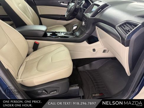 Used 2017 Ford Edge Titanium w/ Equipment Group 301A AWD/4WD image 45