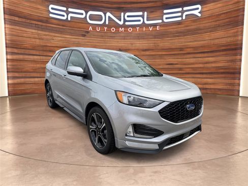 Used 2023 Ford Edge ST AWD/4WD image 9
