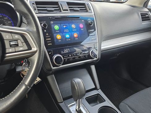 Used 2019 Subaru Outback 2.5i Premium image 29