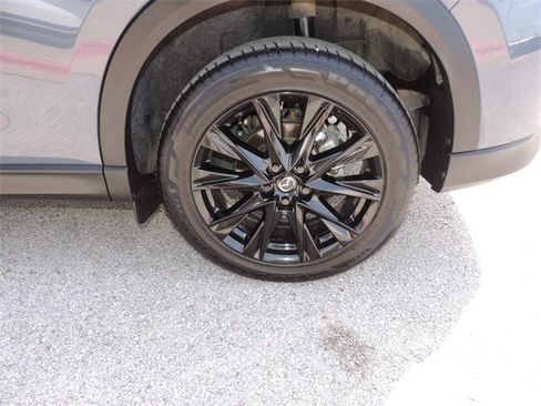 Used 2024 MAZDA CX-5 Carbon Edition image 10