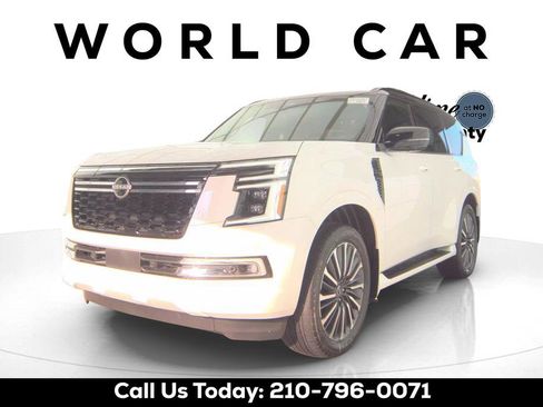 Used 2025 Nissan Armada Platinum Reserve AWD/4WD image 4