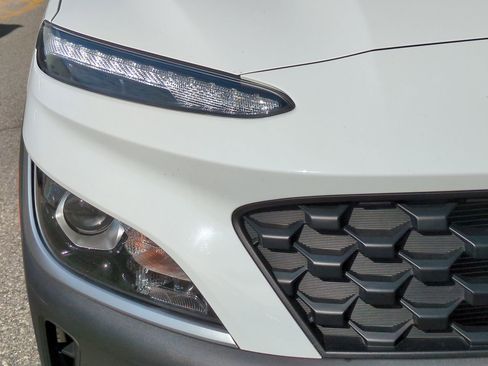 Certified 2022 Hyundai Kona SEL image 10