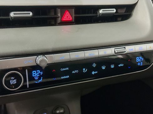 Used 2024 Hyundai Ioniq 5 SEL image 22