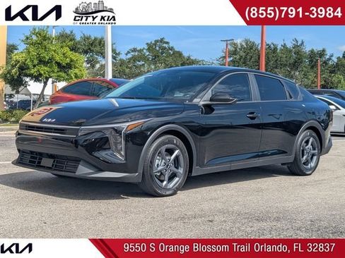 New 2026 Kia K4 FWD image 1