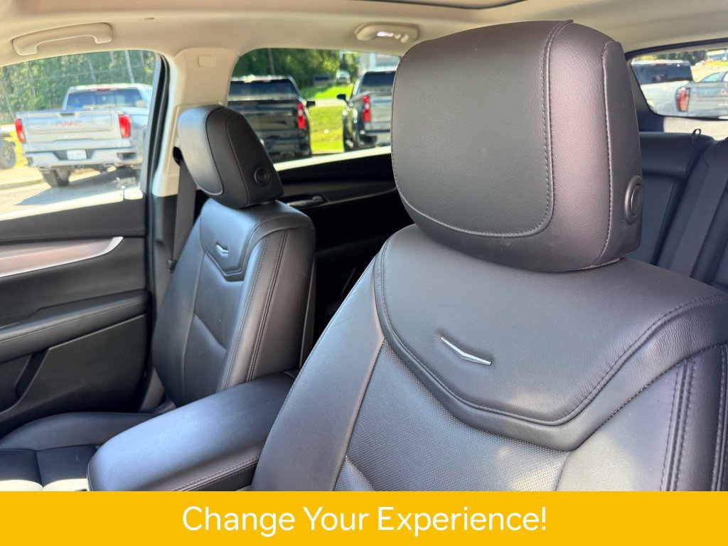 Used 2019 Cadillac XT5 Premium Luxury AWD/4WD image 18