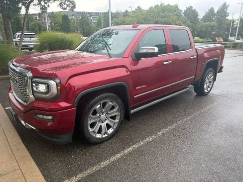 Used 2018 GMC Sierra 1500 Denali w/ Denali Ultimate Package AWD/4WD image 2