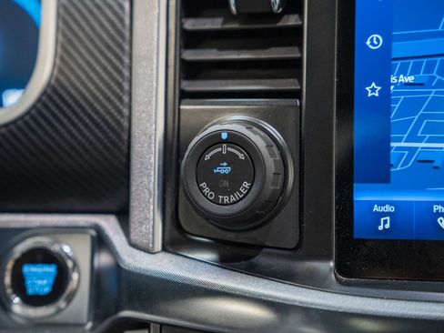 Used 2022 Ford F150 Limited image 26