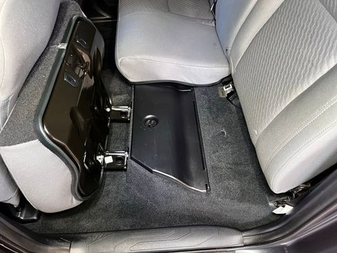 Used 2021 Toyota Tacoma SR image 46