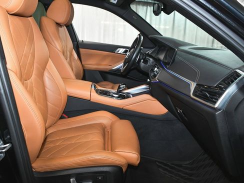 Used 2023 BMW X6 xDrive40i w/ M Sport Package image 61