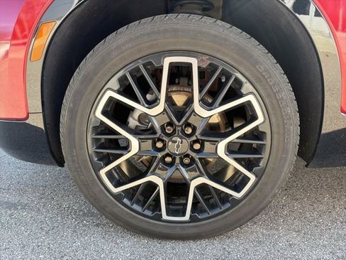 Certified 2024 Chevrolet Blazer RS w/ Enhanced Convenience Package FWD image 9