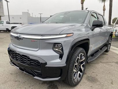 New 2025 Chevrolet Silverado EV RST
