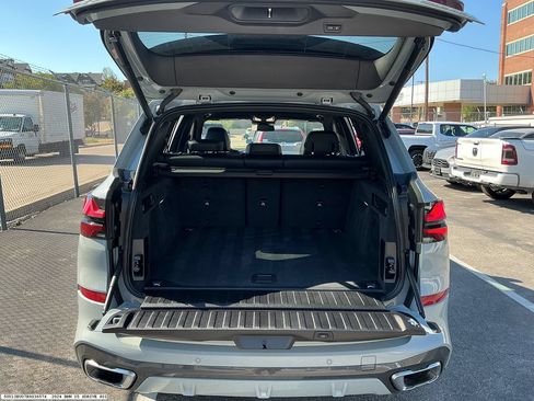 Used 2024 BMW X5 sDrive40i w/ M Sport Package RWD image 10