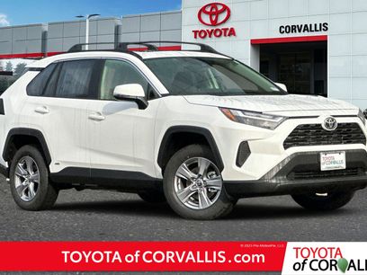 New 2025 Toyota RAV4 XLE w/ Convenience Package