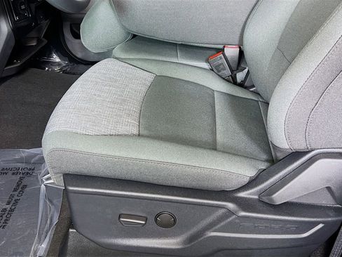 New 2026 Ford F250 XLT w/ XLT Premium Package image 23