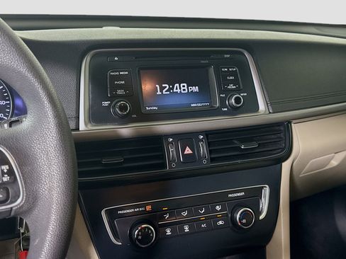 Used 2016 Kia Optima LX w/ LX Convenience Package image 18