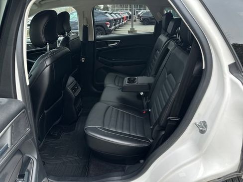 Used 2016 Ford Edge SEL w/ Equipment Group 201A image 21