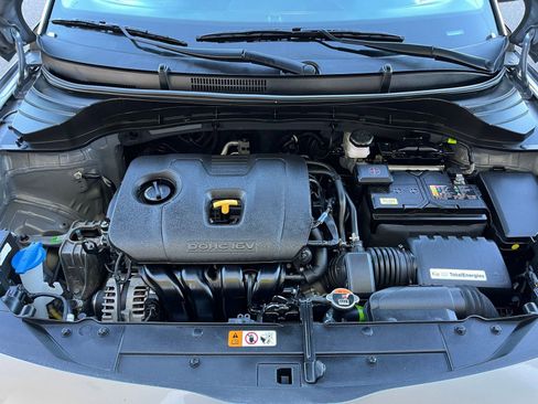 Used 2025 Kia Soul LX w/ LX Technology Package image 28