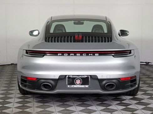 Used 2024 Porsche 911 Carrera S image 6
