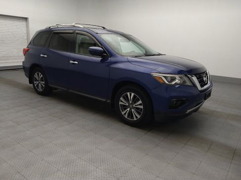 Used 2017 Nissan Pathfinder SL FWD image 11