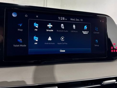 Used 2024 Hyundai Palisade Calligraphy image 19