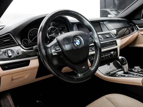 Used 2013 BMW 535i Sedan RWD image 2
