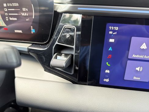 New 2025 Porsche Macan 4 Electric AWD/4WD image 8