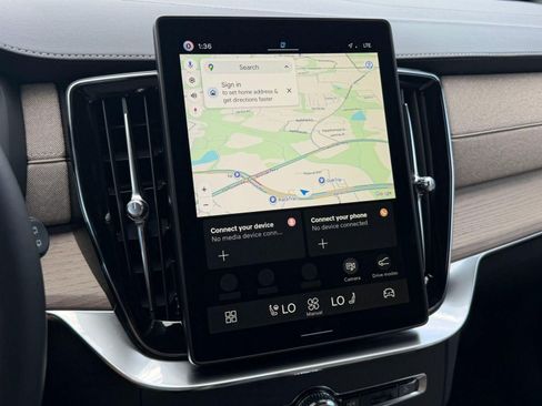 New 2026 Volvo XC90 B6 Ultra w/ Protection Package image 29