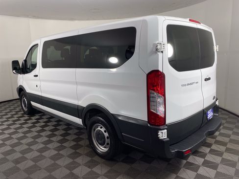 Used 2018 Ford Transit 150 XL RWD image 7