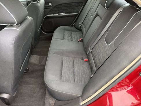 Used 2012 Ford Fusion SE image 20