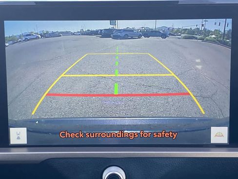 Used 2023 Toyota Crown XLE AWD/4WD image 17