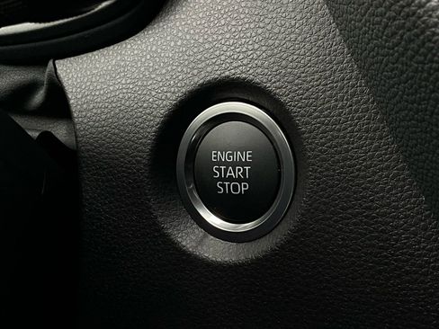 New 2026 Toyota Corolla SE image 25