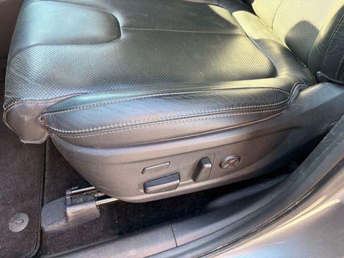 Used 2019 Hyundai Santa Fe FWD image 14