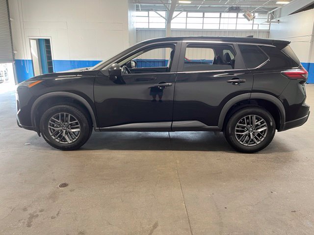 Used 2024 Nissan Rogue S FWD image 6