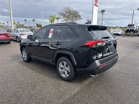 New 2025 Toyota RAV4 XLE image 6