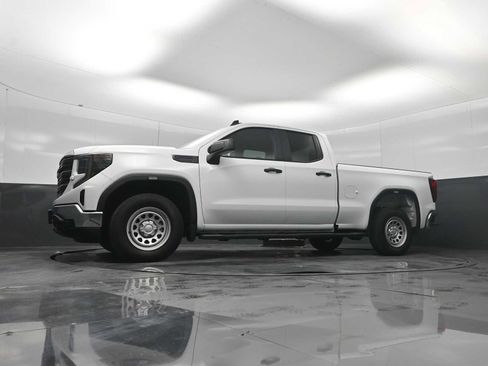 Used 2024 GMC Sierra 1500 Pro w/ Pro Value Package AWD/4WD image 33