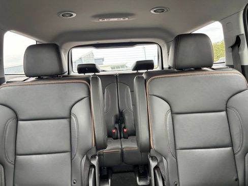 Used 2023 GMC Acadia AT4 w/ Preferred Package AWD/4WD image 13