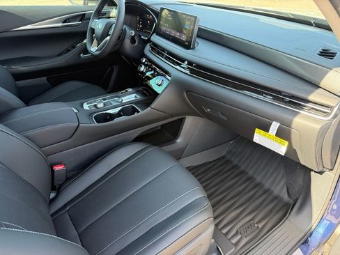 New 2026 INFINITI QX60 Luxe image 28