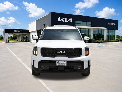 Certified 2024 Kia Telluride SX Prestige X-Line AWD/4WD image 2