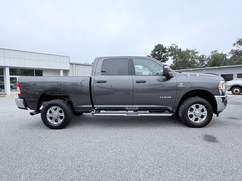 Used 2024 RAM 2500 Big Horn AWD/4WD image 4