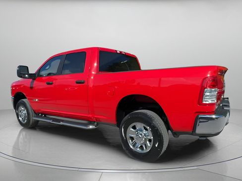 Used 2024 RAM 2500 Big Horn w/ Bed Utility Group image 19