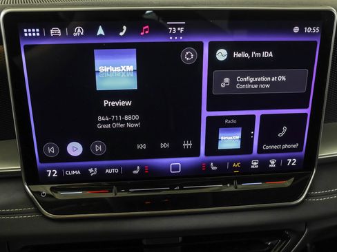 Used 2025 Volkswagen Tiguan SE image 28