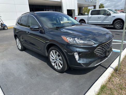 Used 2022 Ford Escape Titanium w/ Titanium Elite Package image 1