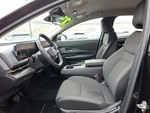 Used 2023 Nissan Ariya FWD image 14