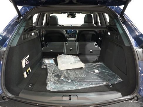 New 2025 Maserati Grecale Modena image 32