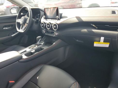 New 2025 Nissan Sentra SR w/ SR Premium Package image 11