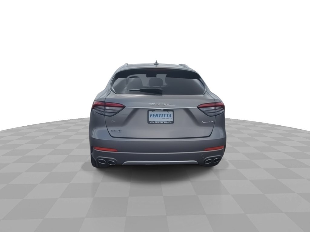 Used 2021 Maserati Levante GranLusso AWD/4WD image 7