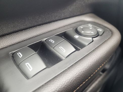 Used 2020 GMC Terrain SLE w/ Driver Convenience Package FWD image 27