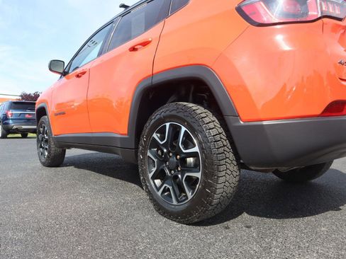 Used 2020 Jeep Compass Trailhawk w/ Leather Interior Group AWD/4WD image 28