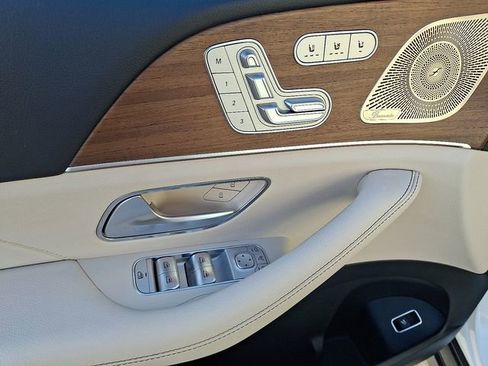 Used 2024 Mercedes-Benz GLE 450 4MATIC image 12